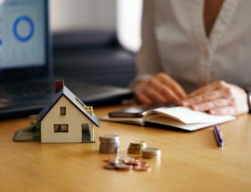 Guía esencial Vivenzia Home: ¿Cuánto de mi sueldo destinar a la hipoteca en Sevilla?