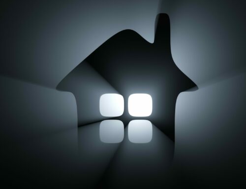 El Algoritmo del Comprador Moderno: Por qué tu casa en Sevilla es «invisible» (y cómo solucionarlo)